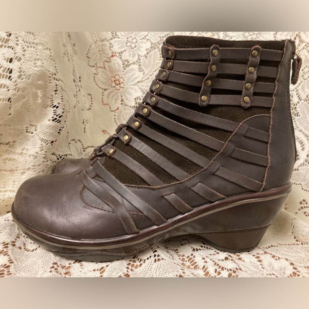 Jambu Vegan Leather Ankle Boot Size 9